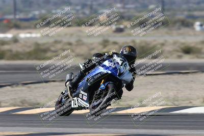 media/Jan-15-2026-Racers Edge (Thu) [[dfebeb70ab]]/3-B Group/Session 2 (Turn 11)/